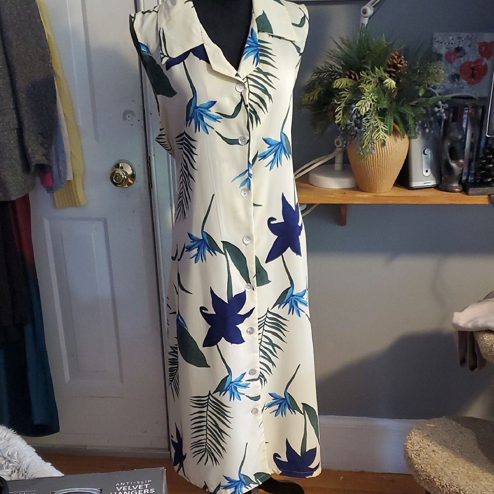 Voir Blue and Cream Floral Maxi Dress